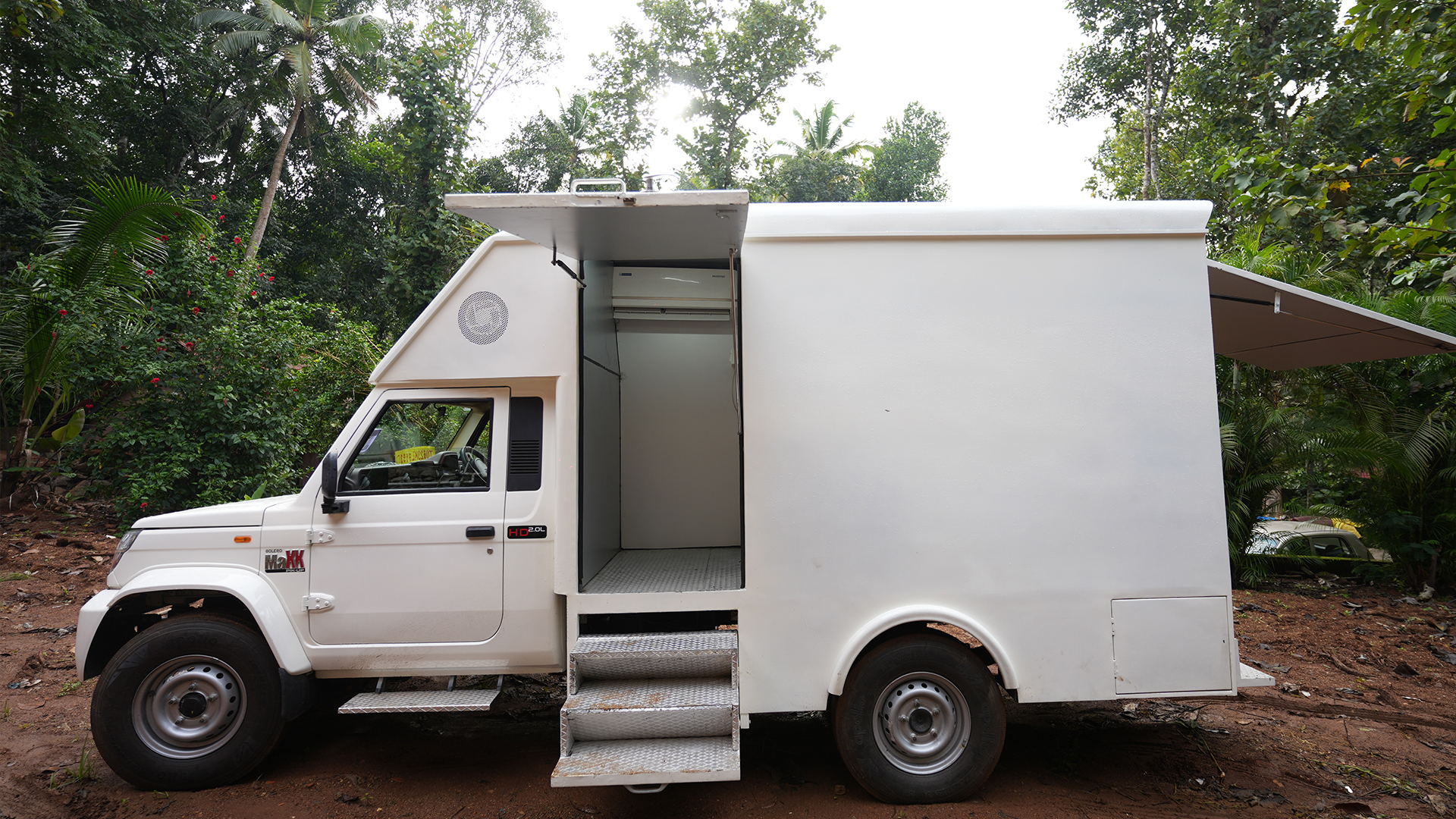 Mobile ATM